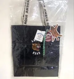 【新品】アンバーロア　トートバックAMBERROAR 黒　トラチャーム　ブラック