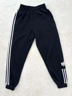 adidas ジャージパンツ ブラック