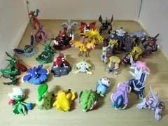 ポケモン モンコレ27体+α 中古品