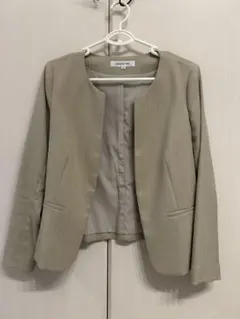 NATURAL BEAUTY BASIC ノーカラージャケット M オフホワイト