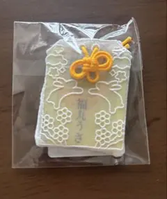 iLiFE Kアリ MEGALiFE! くじ C賞 レースお守り 福丸うさ - メルカリ