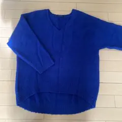 INGNI ブルー Vネック ニット Mサイズ