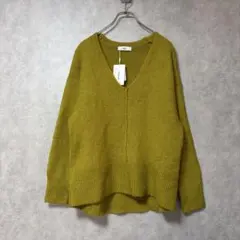 新品 Discoat オリーブグリーン 深V ニット フリーサイズ