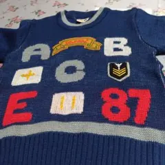 超メルカリ特売品。Moa アルファベット刺繍 ネイビーセーター 3歳用