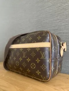 ルイヴィトン　モノグラム　リポーターPM