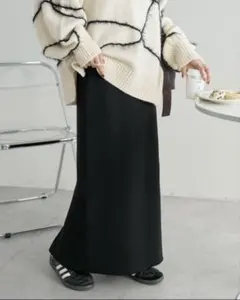 DISCOAT ナローニットスカート