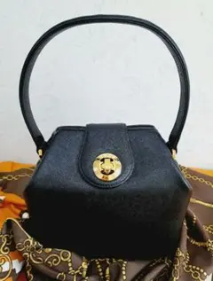 2025年最新】Givenchy レディース ハンドバッグの人気アイテム