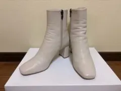 【美品】DIANA 王道美シルエット スクエアトゥ ショートブーツ 23.5