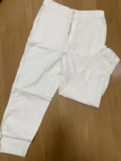 ユニクロ ホワイト カジュアルパンツ