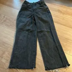 Item thumbnail for item 2de0b6ab-b7d3-4825-8796-33b13a8b1c9b