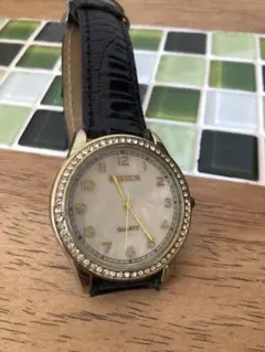 DIZAR クォーツ 腕時計 ゴールド/ブラック　時計