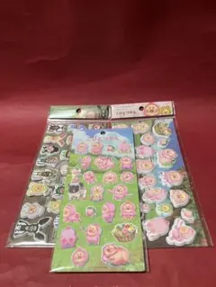 こびとづかん　はってはがせるずかんシール2 枚＆フロッキーシール１枚セット