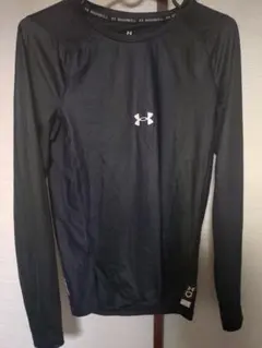 アンダーアーマー アイソチル アンダーシャツ Mサイズ ブラック