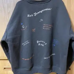 FREAK'S STORE 落書き風バックプリントスウェット チャコール