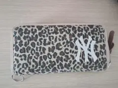 ヒョウ柄 ニューヨーク・ヤンキース コインケース