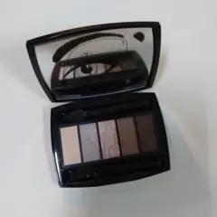 Item thumbnail for item a5d0e1ea-be0e-47ea-8d08-fced447fb379