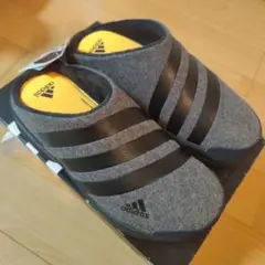 adidas サンダル