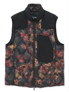 S'YTE ナイロン ダウンベスト デサント（DESCENTE）（メンズ）ナイロンダウンベスト DX-C2708XB BK