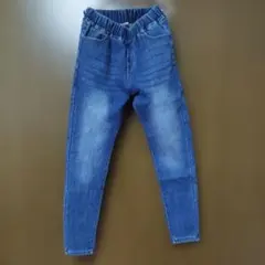 裏起毛♥️ デニムパンツ ストレッチ⭐ ウエストゴム✨ゆったりMサイズ