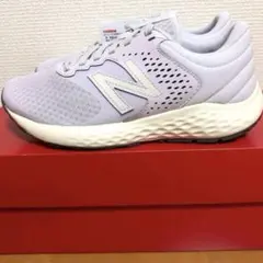 新品 ニューバランス レディース ランニングシューズ スニーカー23