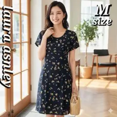 ✨Laura Ashley 花柄 総柄 半袖ワンピース Mサイズ 黒 ブラック