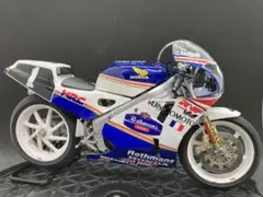 ポルシェ 959 ボディ Mシャーシ - メルカリ