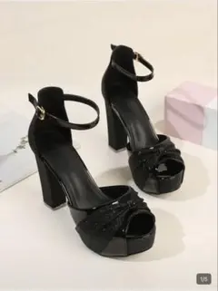 アンクルストラップ パンプス ブラック ラメ オープントゥ 太ヒール