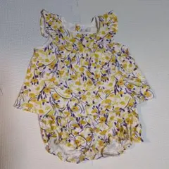 プチバトー　花柄トップスとショートパンツ　フリル付き　セット　12M