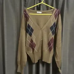 アーガイル柄ブラウンカーディガンニット