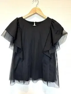 【美品】ROPÉ PICNIC ブラックフリル半袖トップス