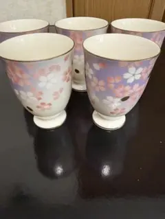 Item thumbnail for item 230e63d8-7a70-4da6-a1dd-ae7b074a92bf