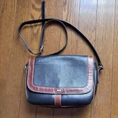 バリー　ショルダーバッグ