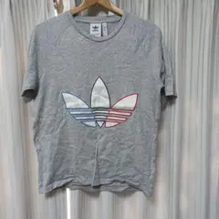 アディダスオリジナルス　Tシャツ