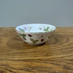 Wedgwood ワイルドストロベリー ボウル