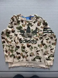 アディダス adidas オリジナルス 迷彩　トレーナー　スウェット