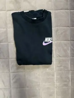 Nike ブラック クルーネック スウェット【ほぼ新品】