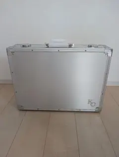 遊戯王ULTIMATEKAIBASETアタッシュケースデッキ付シクブルなし - メルカリ
