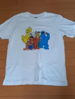 UNIQLO UT × KAWS × セサミストリート コラボTシャツ白Lサイズ