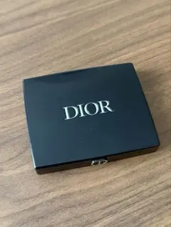 Dior ディオール アイシャドウ サンククール 743 ローズチュール
