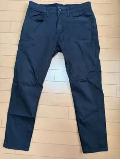 ブラックデニムパンツ Mサイズ　ユニクロ　カラーパンツ