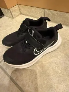 Nike ブラック スニーカー ベルクロストラップ　17cm