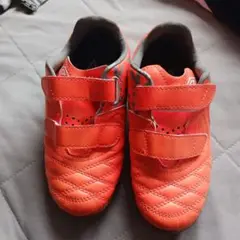 Umbro オレンジ サッカーシューズ ベルクロタイプ　18cm