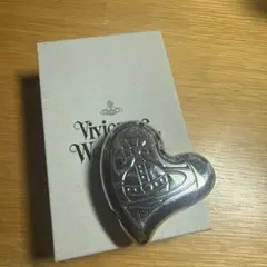 ヴィヴィアン・ウエストウッド ハート型ライター