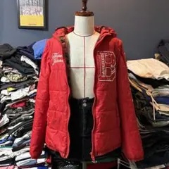 赤 ダウンジャケット