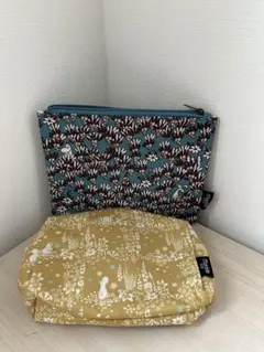 ムーミンの2種類ポーチ