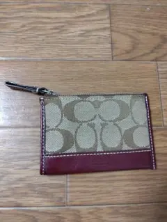 COACH コインケース ベージュ/ワインレッド