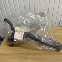ポルシェ クーラントパイプ 98710650804 - メルカリ