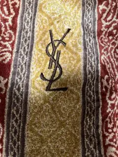 イブサンローランタオルケット