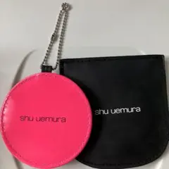 新品未使用 シュウウエムラ 丸型コンパクトミラー ケース付きボールチェーン付きAのサムネイル