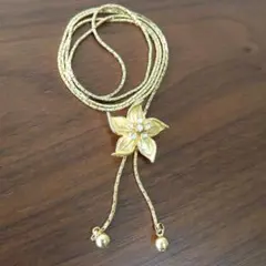 花モチーフ 金メッキ ロングネックレス 長さ調節あり